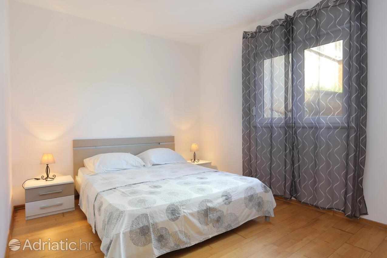 Deluxe Apartment Bagaric Trogir Eksteriør bilde